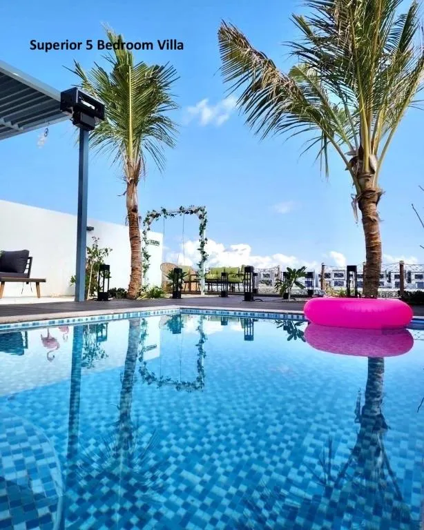 Al Dana Paradise Luxury Villas Palm Fujairah Sea View - تتسع لـ 8 أشخاص، الصورة 1