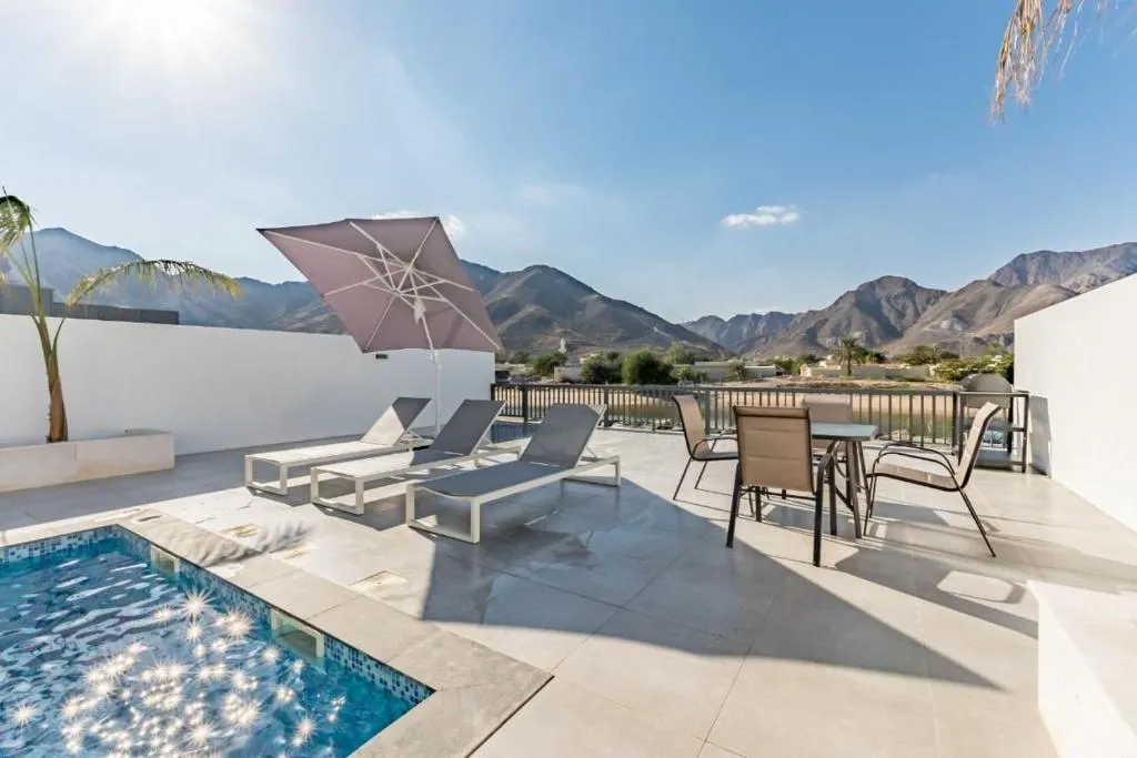 Al Dana Paradise Luxury Villas Palm Fujairah Sea View - تتسع لـ 8 أشخاص، الصورة 2
